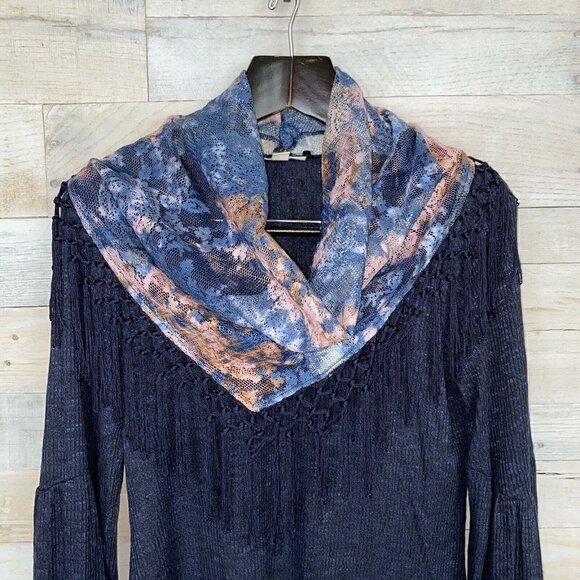 Style & Co Femme Fusion Navy Blue Fringed Top Medium - Picture 2 of 6